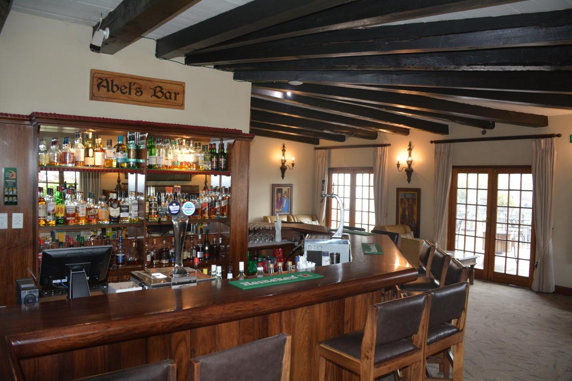 Champagne Valley Champagne Castle Hotel מראה חיצוני תמונה