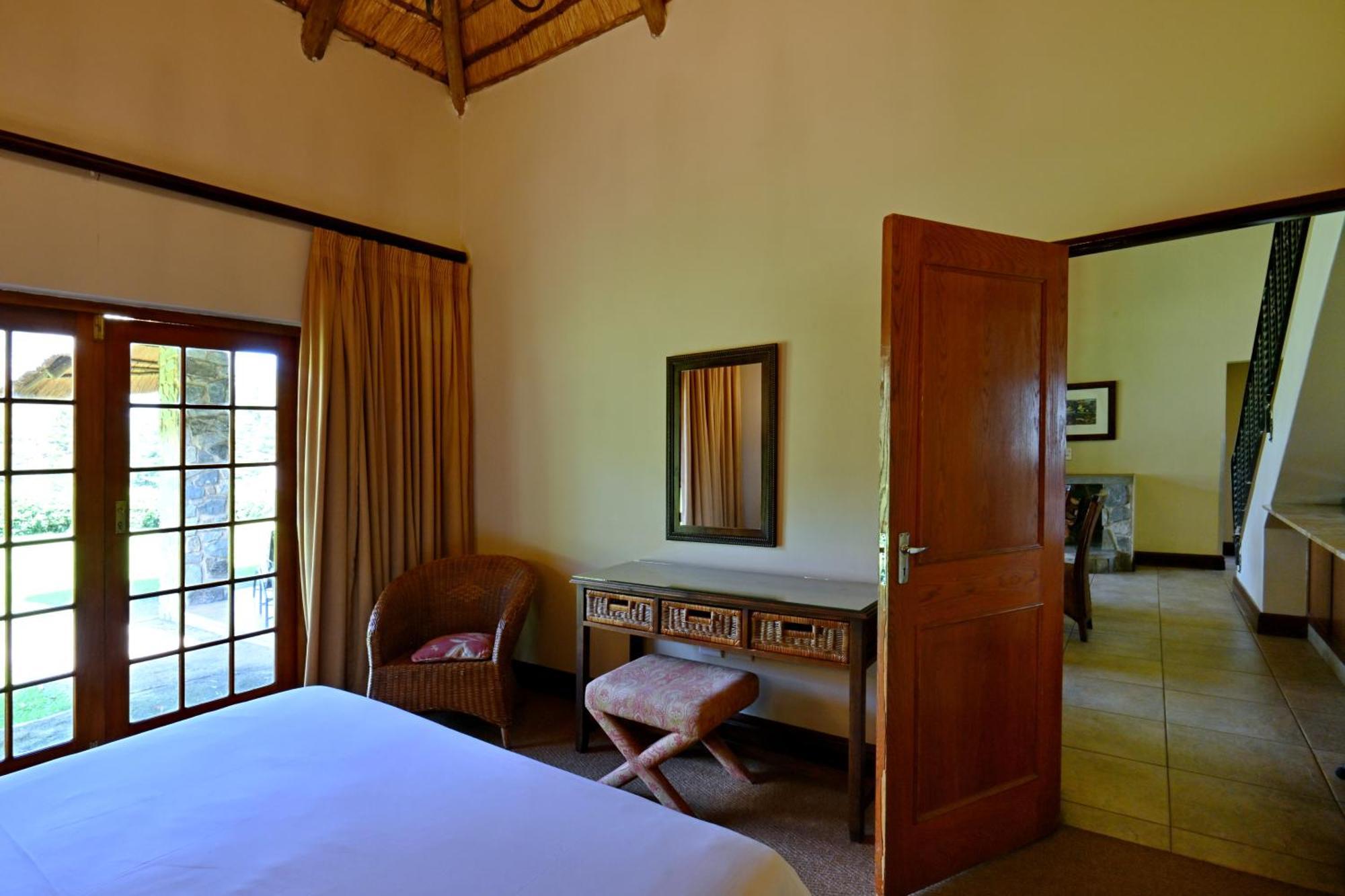 Champagne Valley Champagne Castle Hotel חדר תמונה