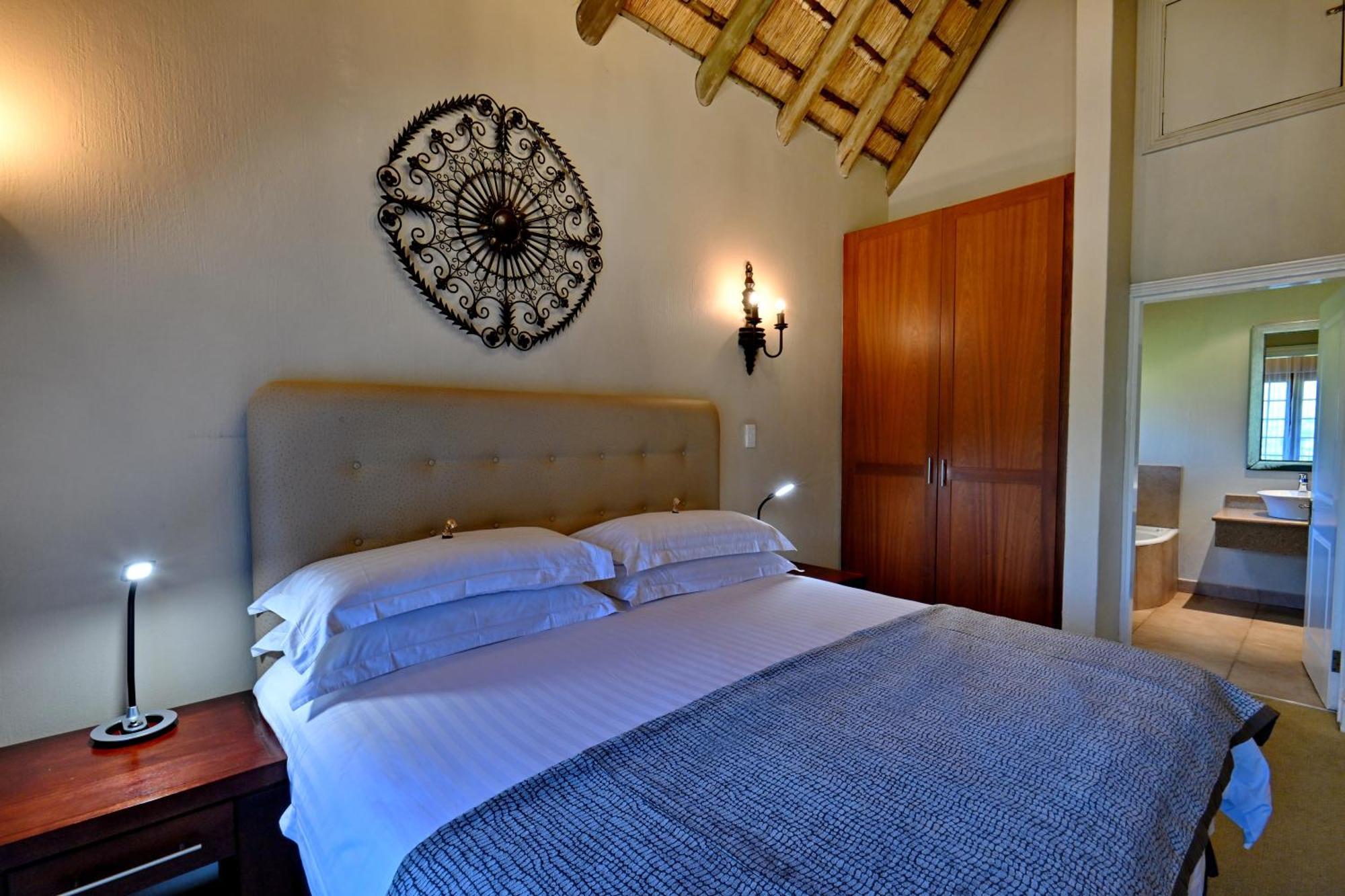 Champagne Valley Champagne Castle Hotel חדר תמונה